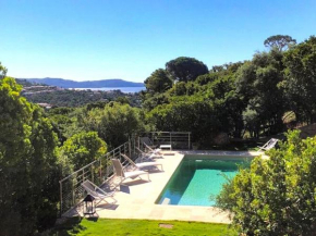 Holiday home with swimming pool